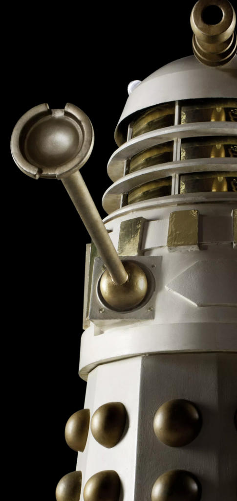 Galaxy S10 And S10e Wallpaper Of Dalek From Doctor - S10 Hidey Hole , HD Wallpaper & Backgrounds