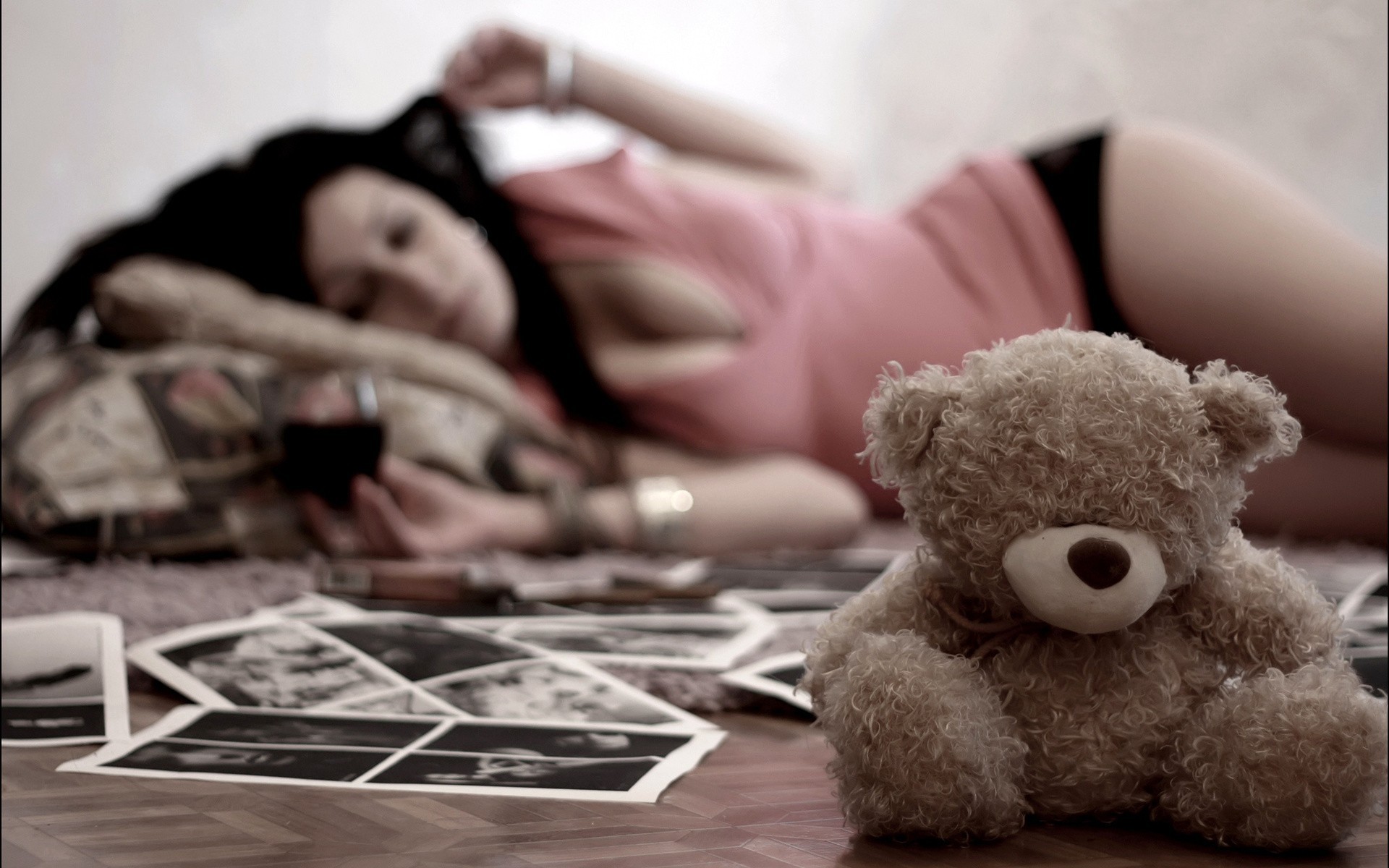 girls in teddy