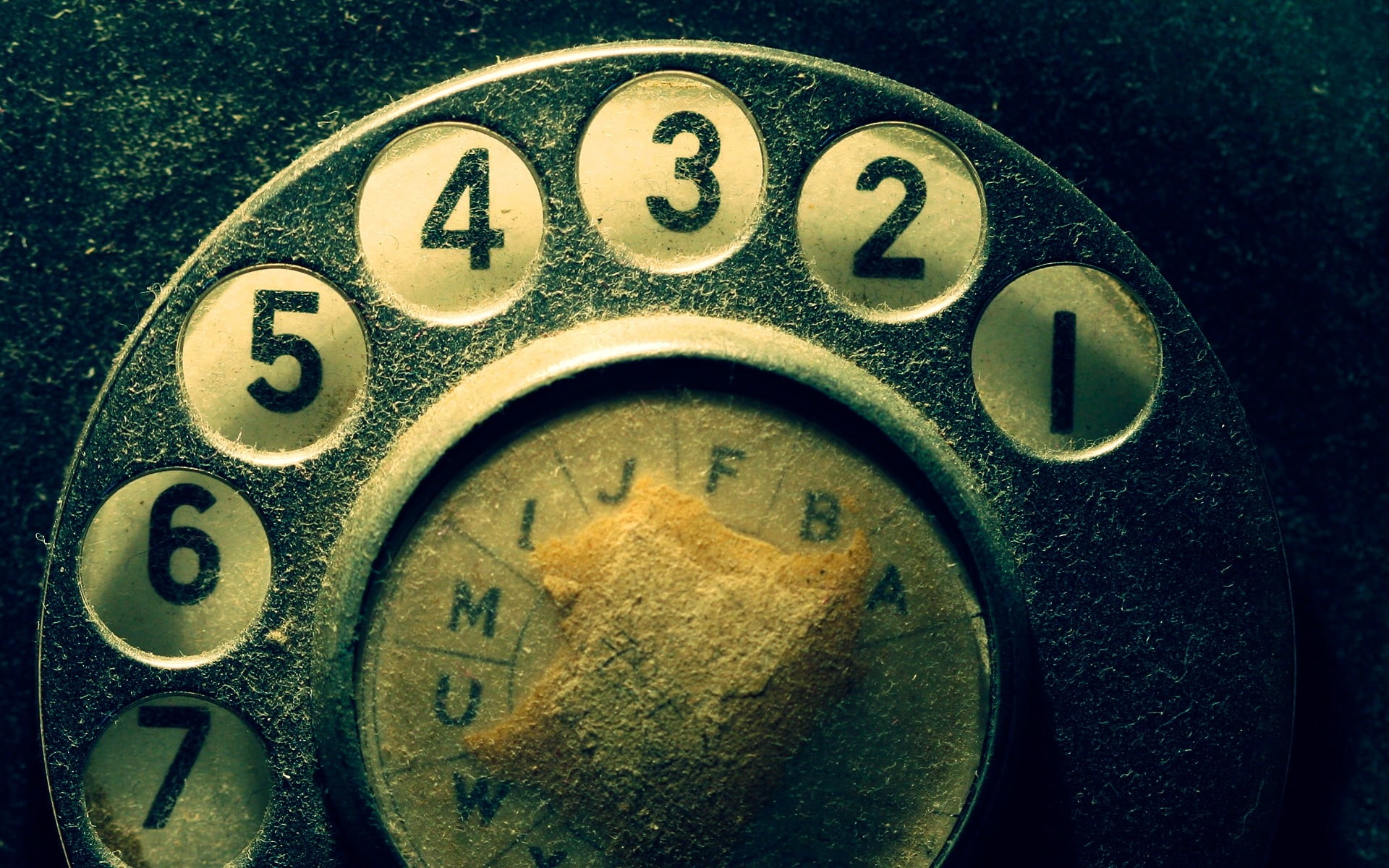 Close Up Photo Of Rotary Phone Hd Wallpaper - Old Phone Backgrounds Hd