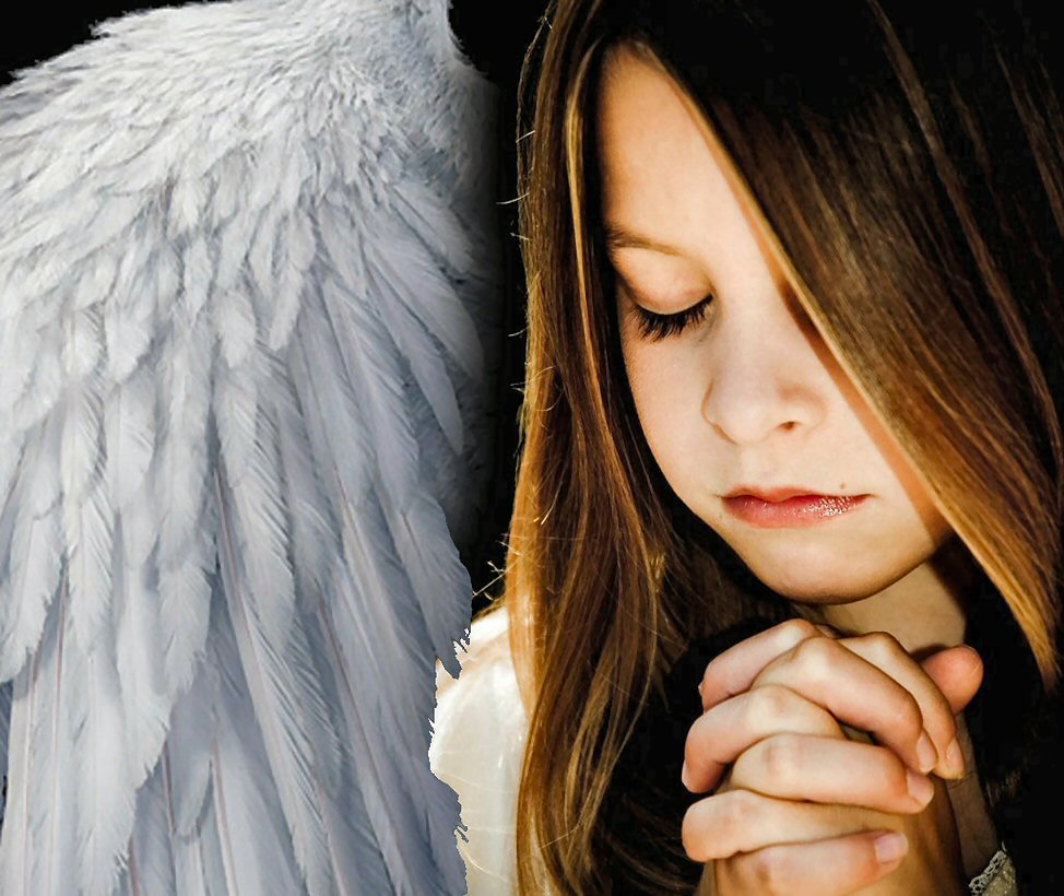 Child Praying Photo - Imperial Cult Warhammer 40k , HD Wallpaper & Backgrounds