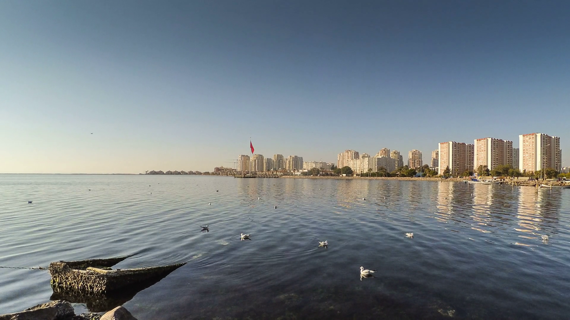 Aegean Sea Fishing Boats And Seagulls At Izmir Mavisehir Urban Area 574332 Hd Wallpaper Backgrounds Download