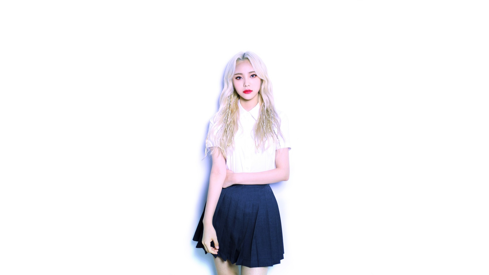 Loona, Jinsoul, Blonde, South Korean Girl, Kpop - Jinsoul , HD Wallpaper & Backgrounds