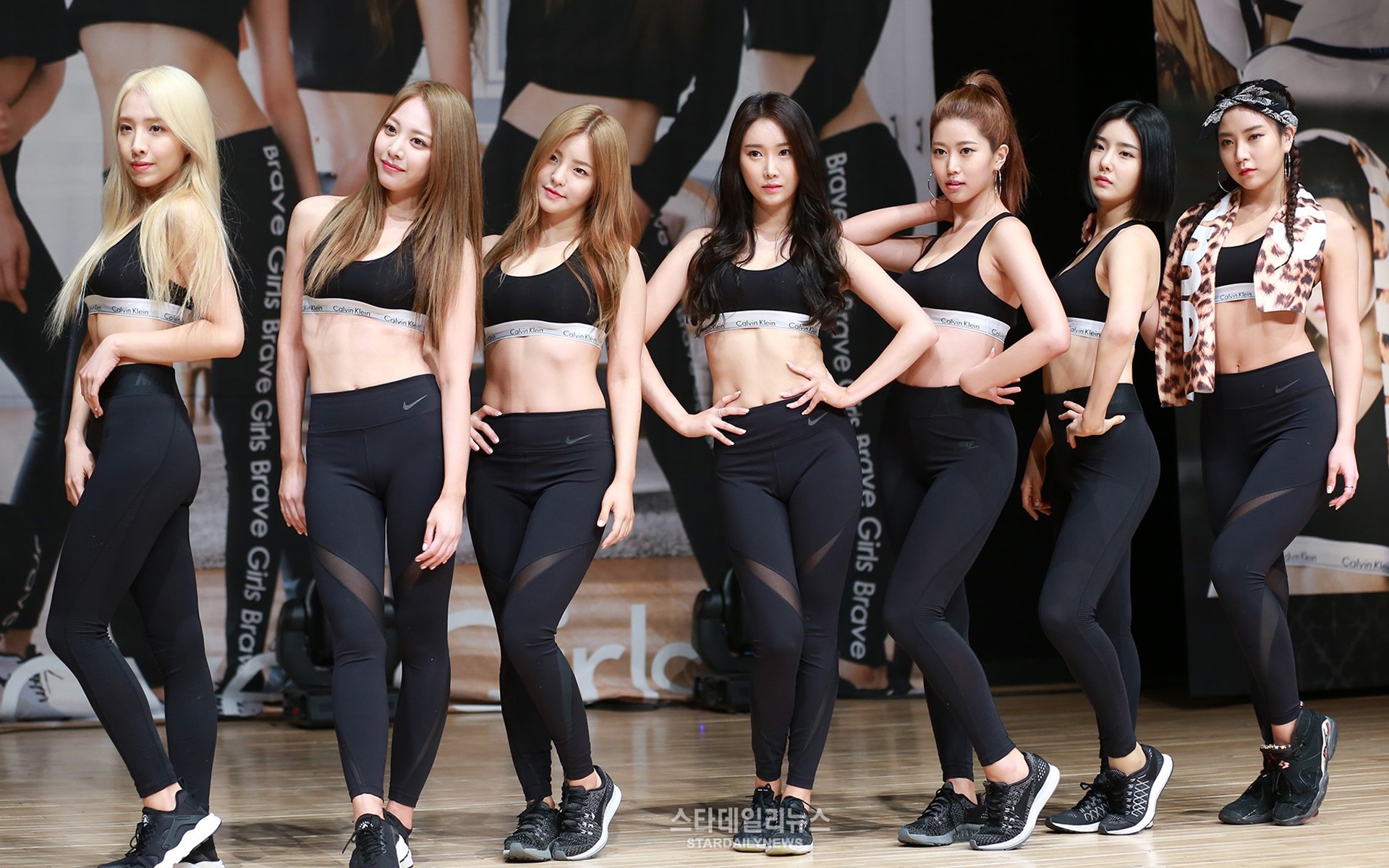 Korean Girl Group Wallpaper - Korean Girl Music Groups , HD Wallpaper & Backgrounds