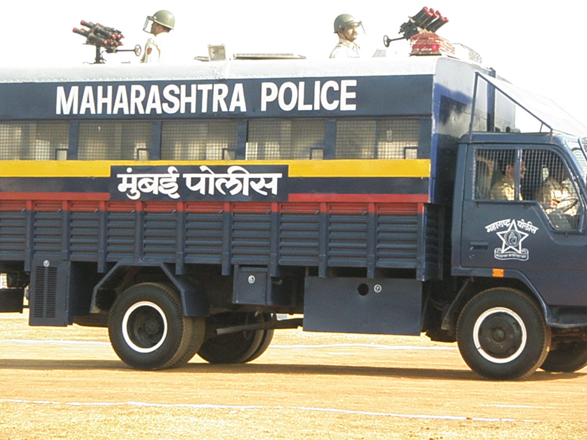Maharashtra - Mumbai Police Logo Van , HD Wallpaper & Backgrounds