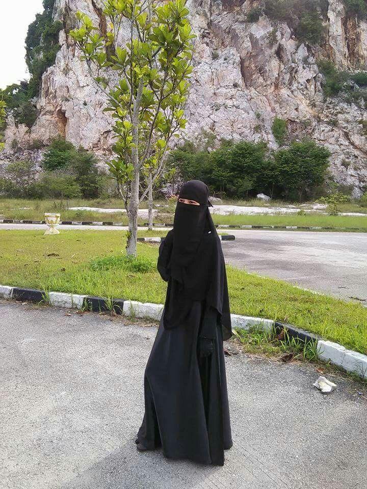 1000 Images About Niqab Burka Chador Hiyab On - Pine , HD Wallpaper & Backgrounds