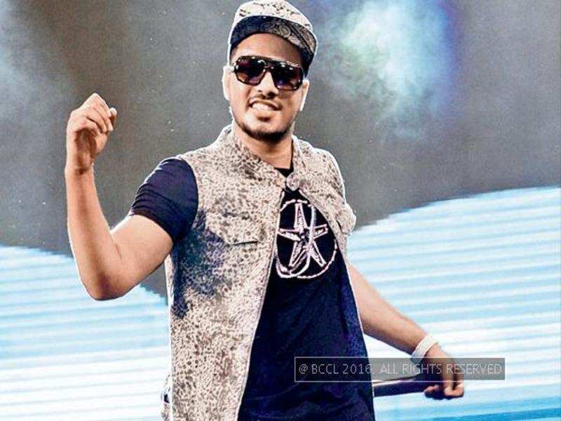 Rapper Raftaar - Raftaar Dadasaheb Phalke Award , HD Wallpaper & Backgrounds