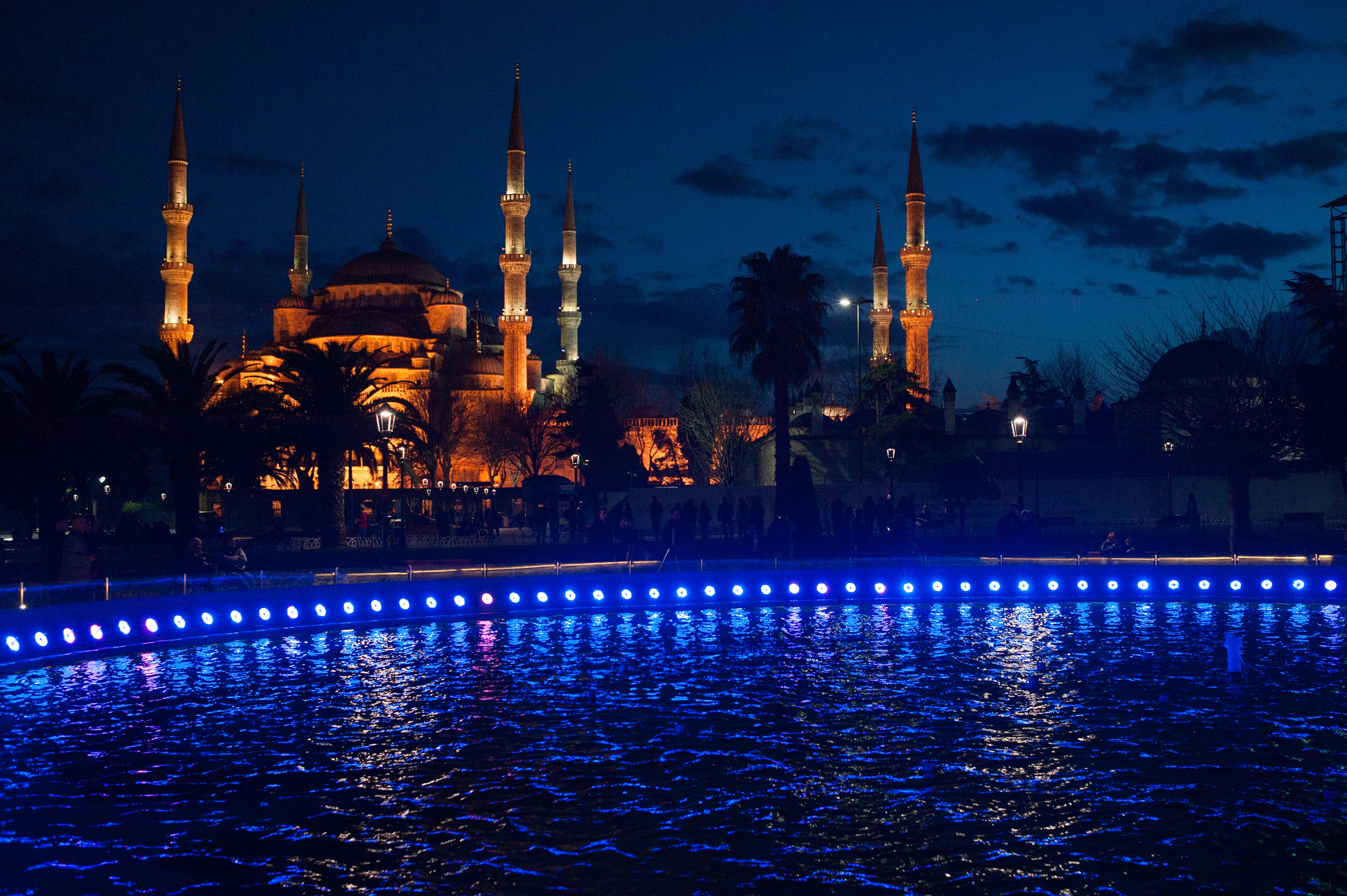 Hagia Sophia At Night - Sultan Ahmed Mosque , HD Wallpaper & Backgrounds