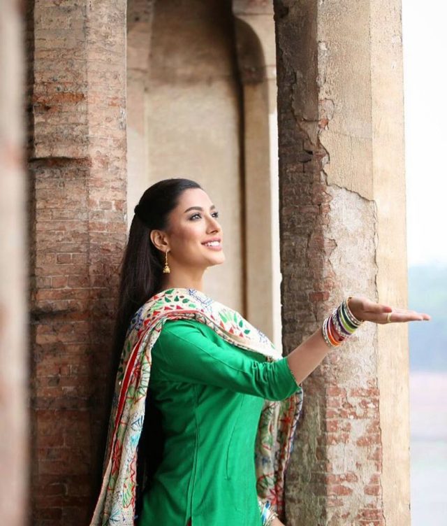 All Wallpapers Are Completely Free And Please Check - Mehwish Hayat , HD Wallpaper & Backgrounds