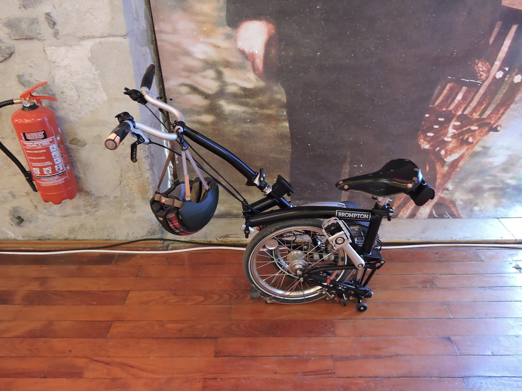 Bisiklet Uretimve Surus Vesaglik30042016 - Hybrid Bicycle , HD Wallpaper & Backgrounds
