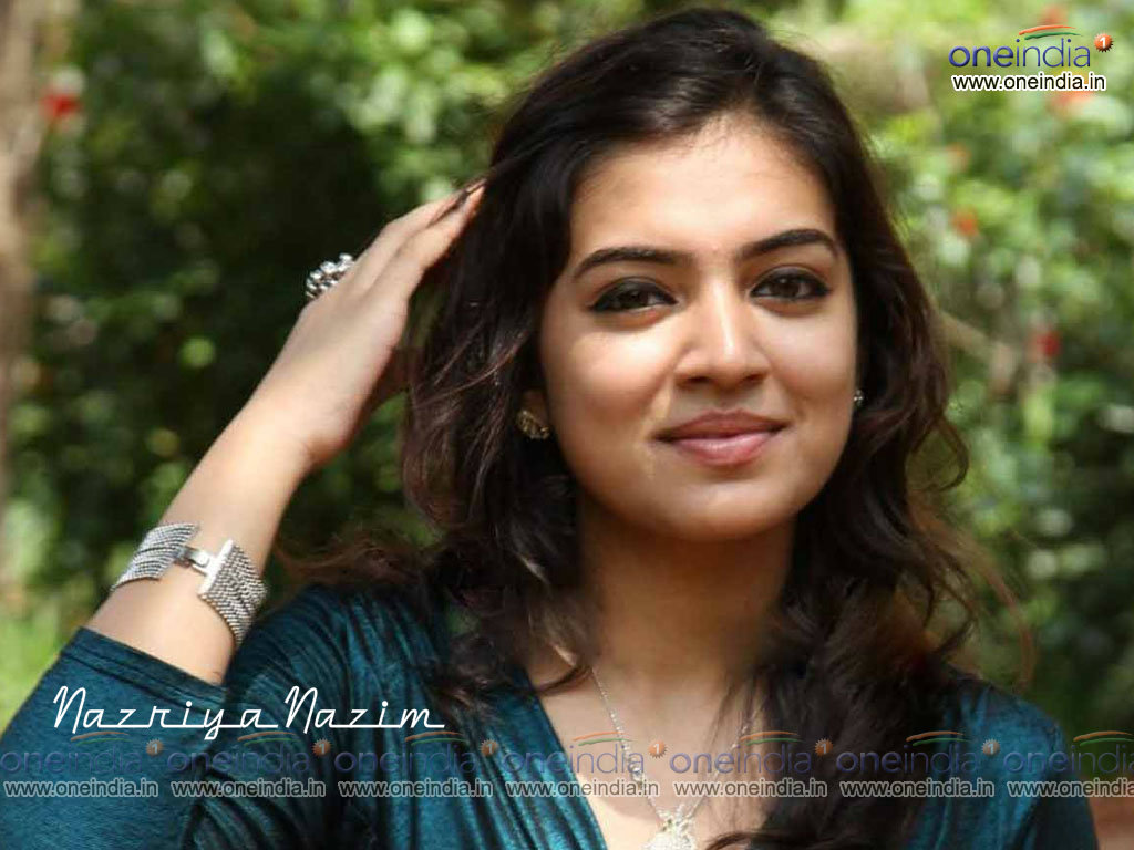 Nazriya Nazim Wallpaper - Nazriya Nazim Cute , HD Wallpaper & Backgrounds