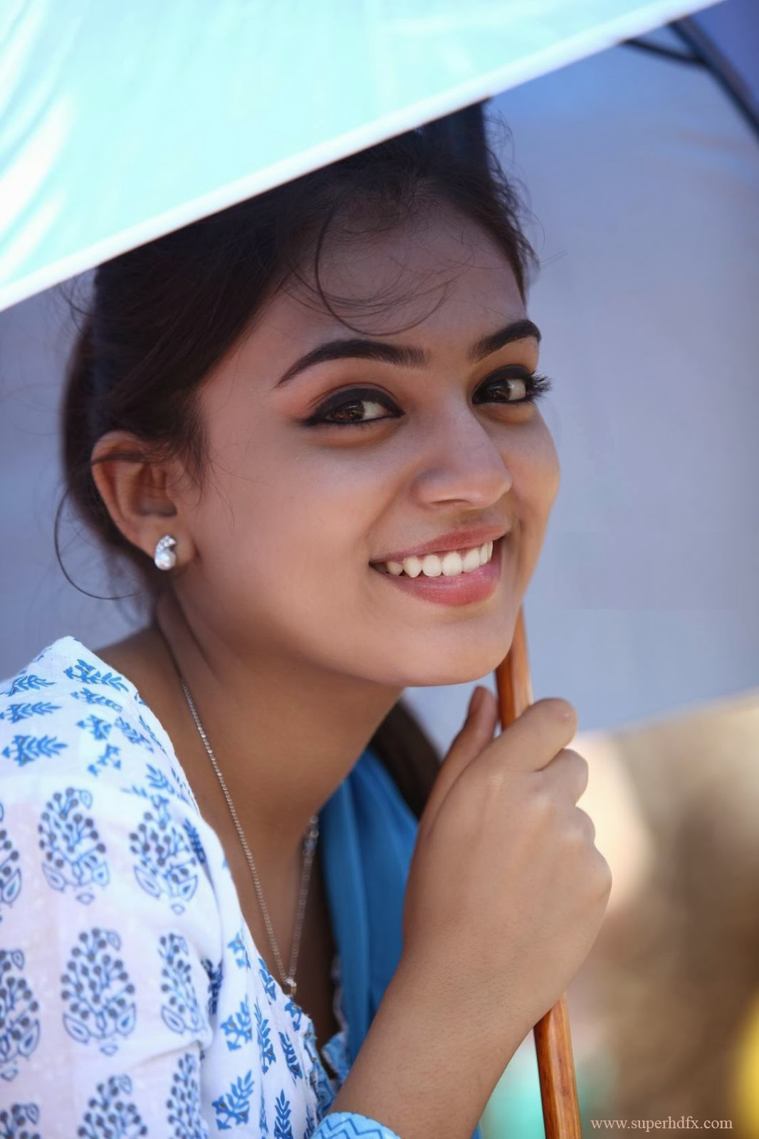 Cute Nazriya - Ultra Hd Nazriya Nazim Hd , HD Wallpaper & Backgrounds