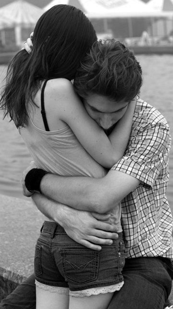 Hot Hugs And Kisses Wallpapers - Give Me A Hug , HD Wallpaper & Backgrounds