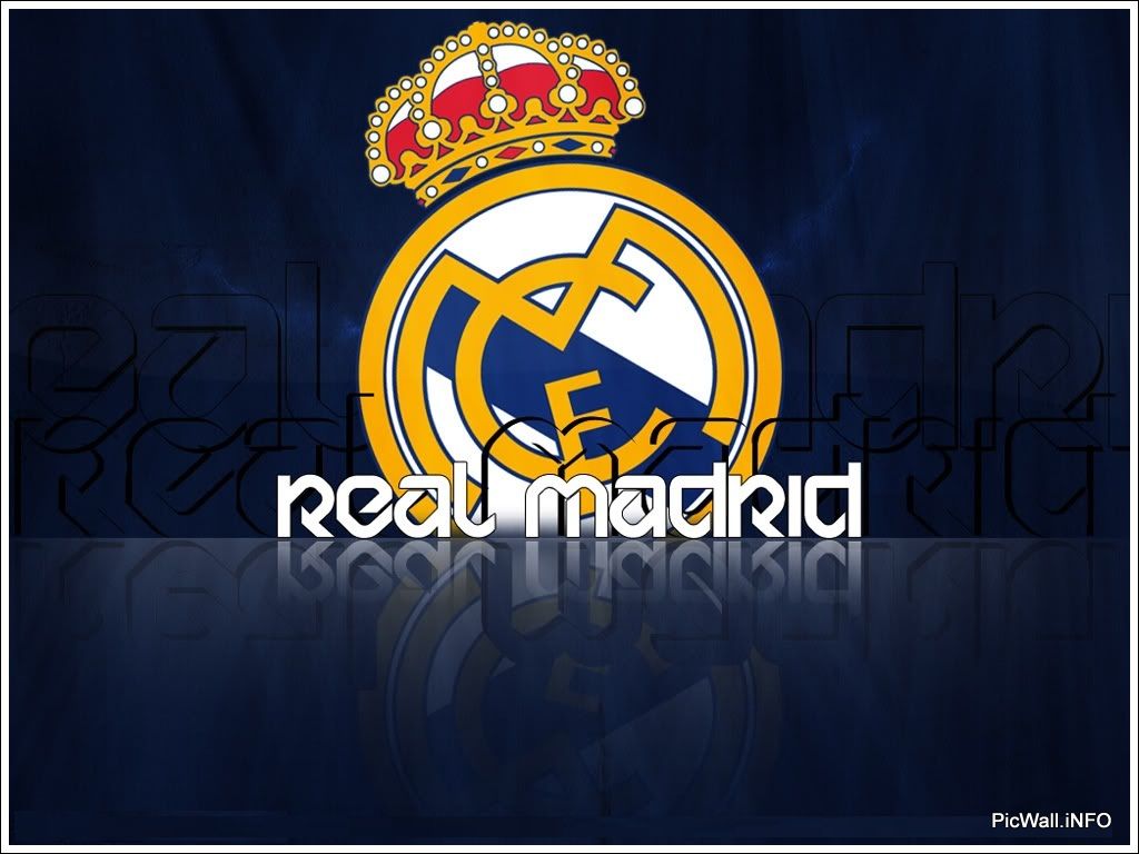 Wallpaper - Real Madrid Soccer Logo , HD Wallpaper & Backgrounds