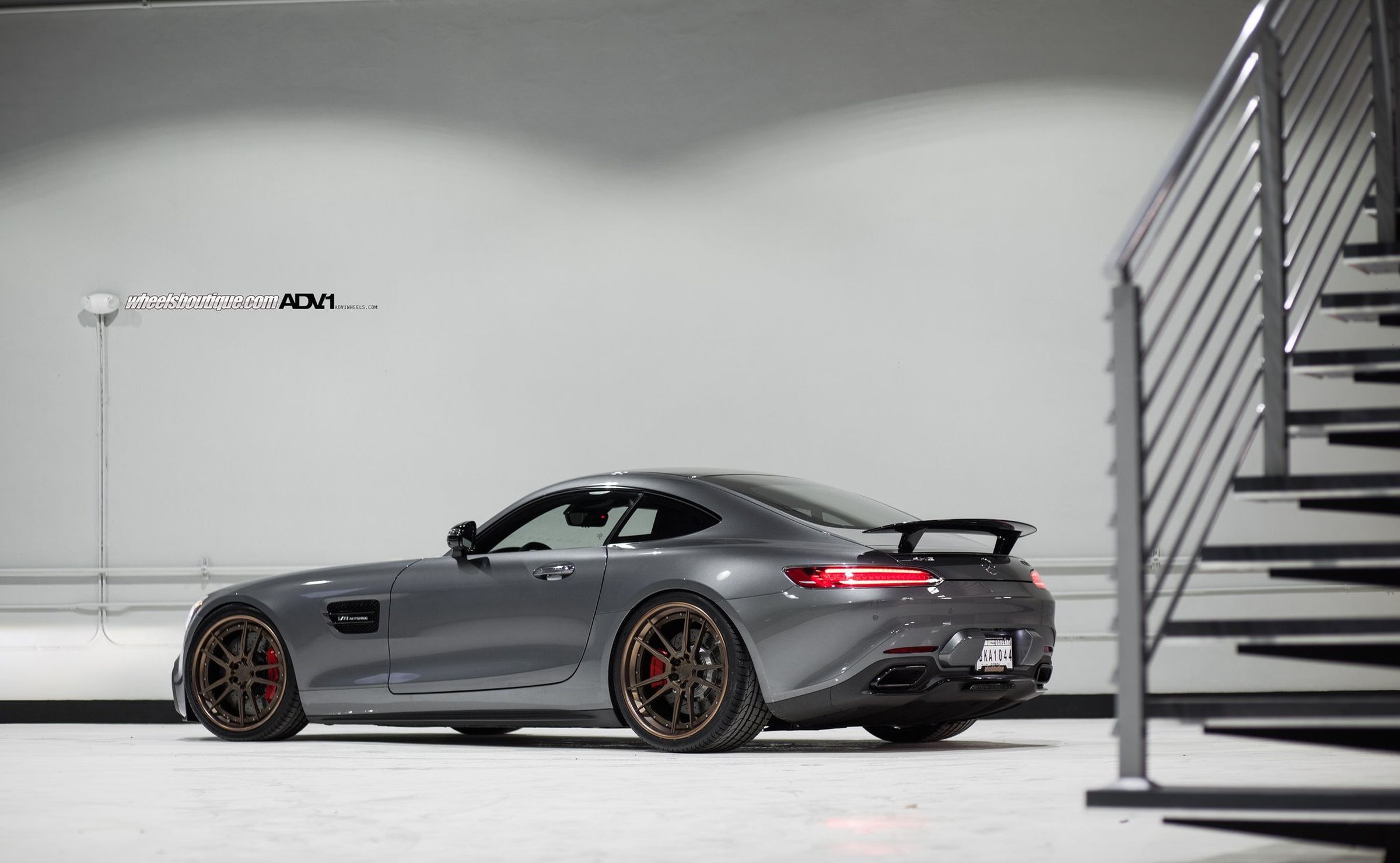 Mercedes Benz Wallpaper, Live Wallpapers, Hd Wallpaper, - Porsche 911 Gt2 , HD Wallpaper & Backgrounds