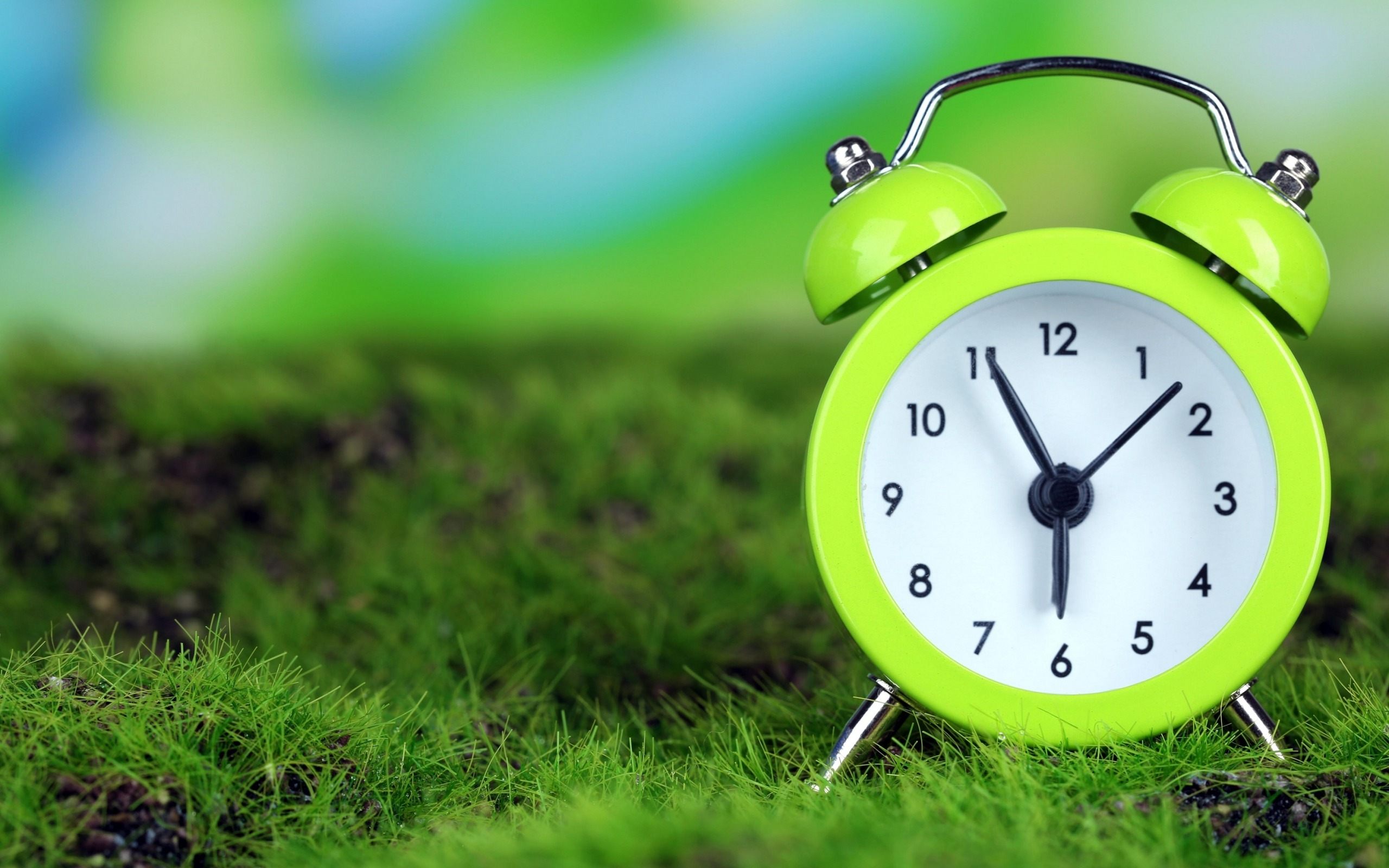 Green Clock Wallpaper Hd , HD Wallpaper & Backgrounds