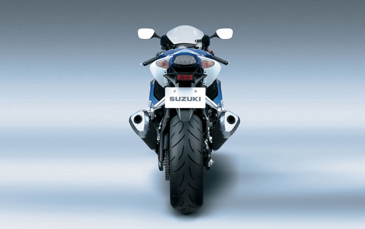 Wide 2008 Gsx-r 1000 Wallpapers - Suzuki Gsxr 1000 , HD Wallpaper & Backgrounds