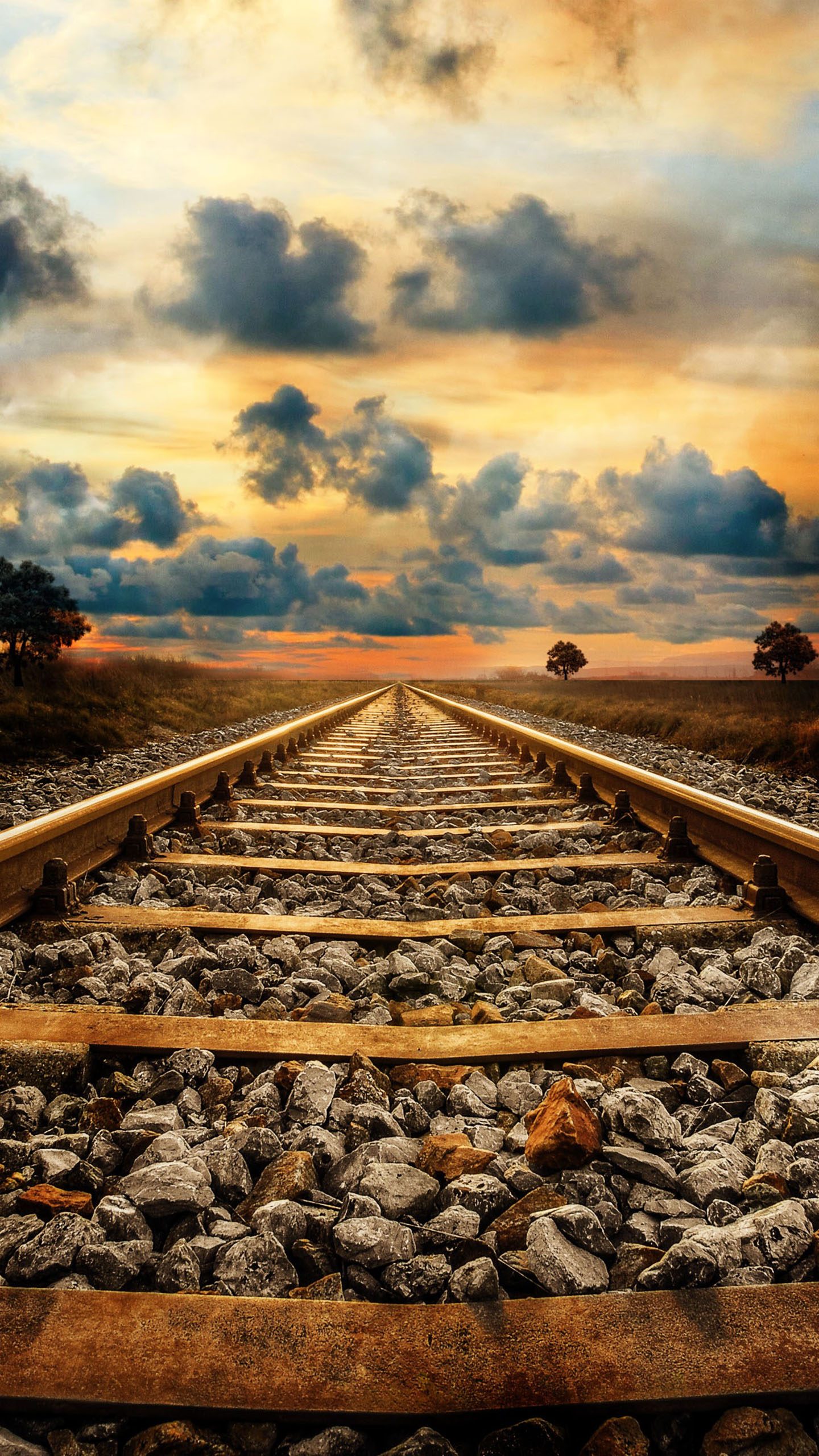 Mobile - - Natural Railway Line , HD Wallpaper & Backgrounds