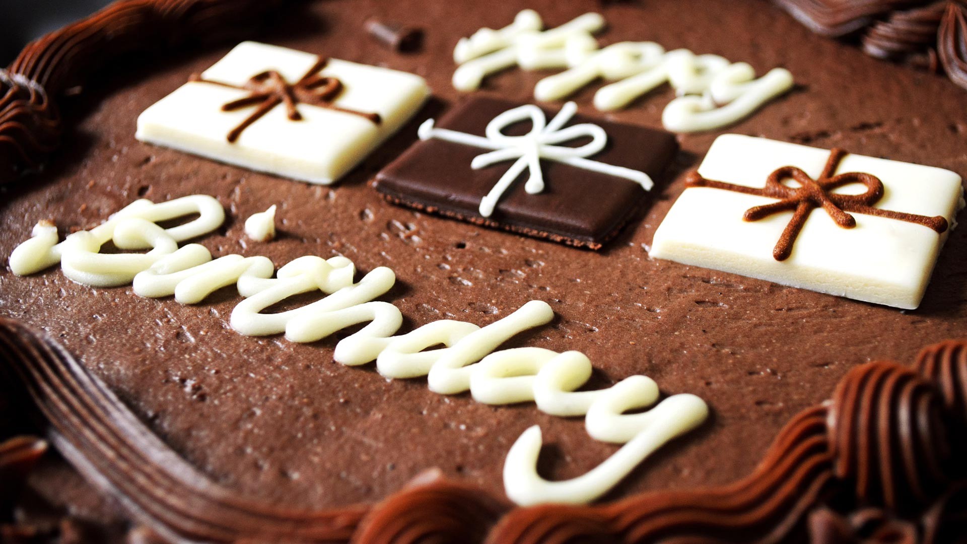 Happy Birthday Chocolate Cake Wallpaper Hd Desktop - Happy Bday Cake Hd , HD Wallpaper & Backgrounds