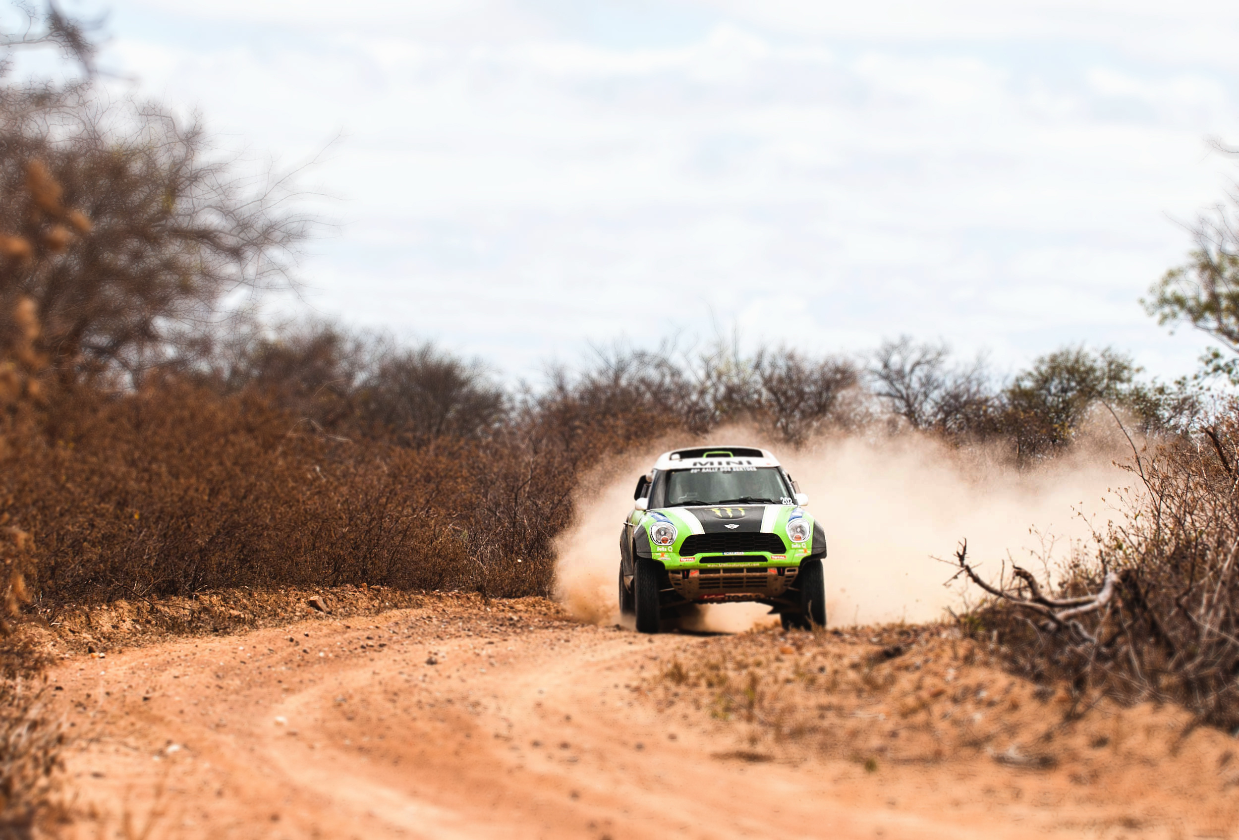 Dakar Rally Wallpaper Hd - Mini , HD Wallpaper & Backgrounds