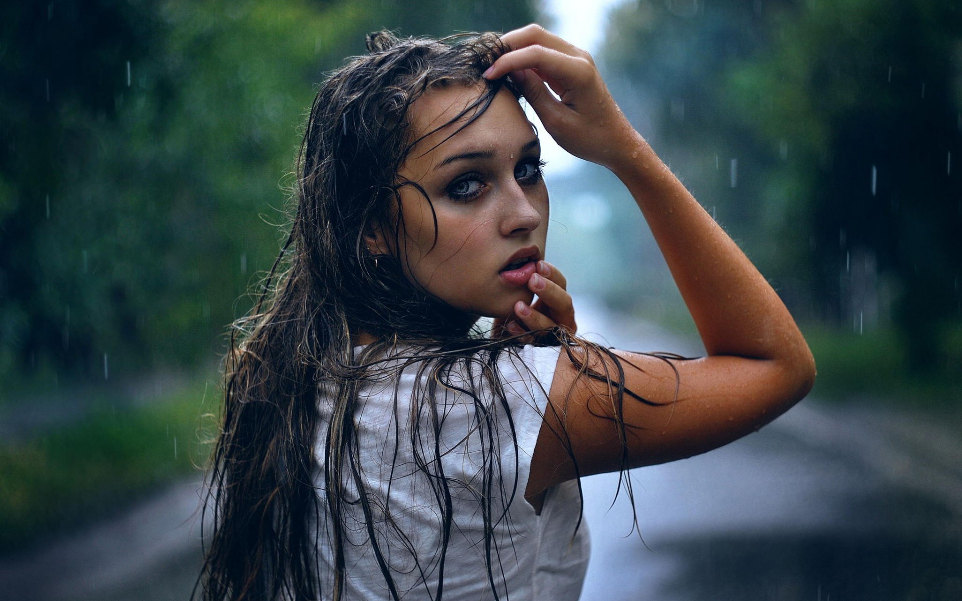 #women Outdoors, #wet Body, #wet Hair, #brunette, #women, - Face In The Rain , HD Wallpaper & Backgrounds