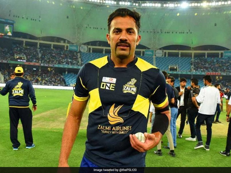 Wahab Riaz Trolled For Sporting A Mitchell Johnson - Wahab Riaz In Psl 2018 , HD Wallpaper & Backgrounds