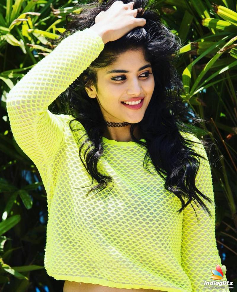 Megha Akash , HD Wallpaper & Backgrounds