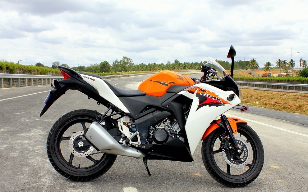 Honda CBR 150 РѕР±РѕРё