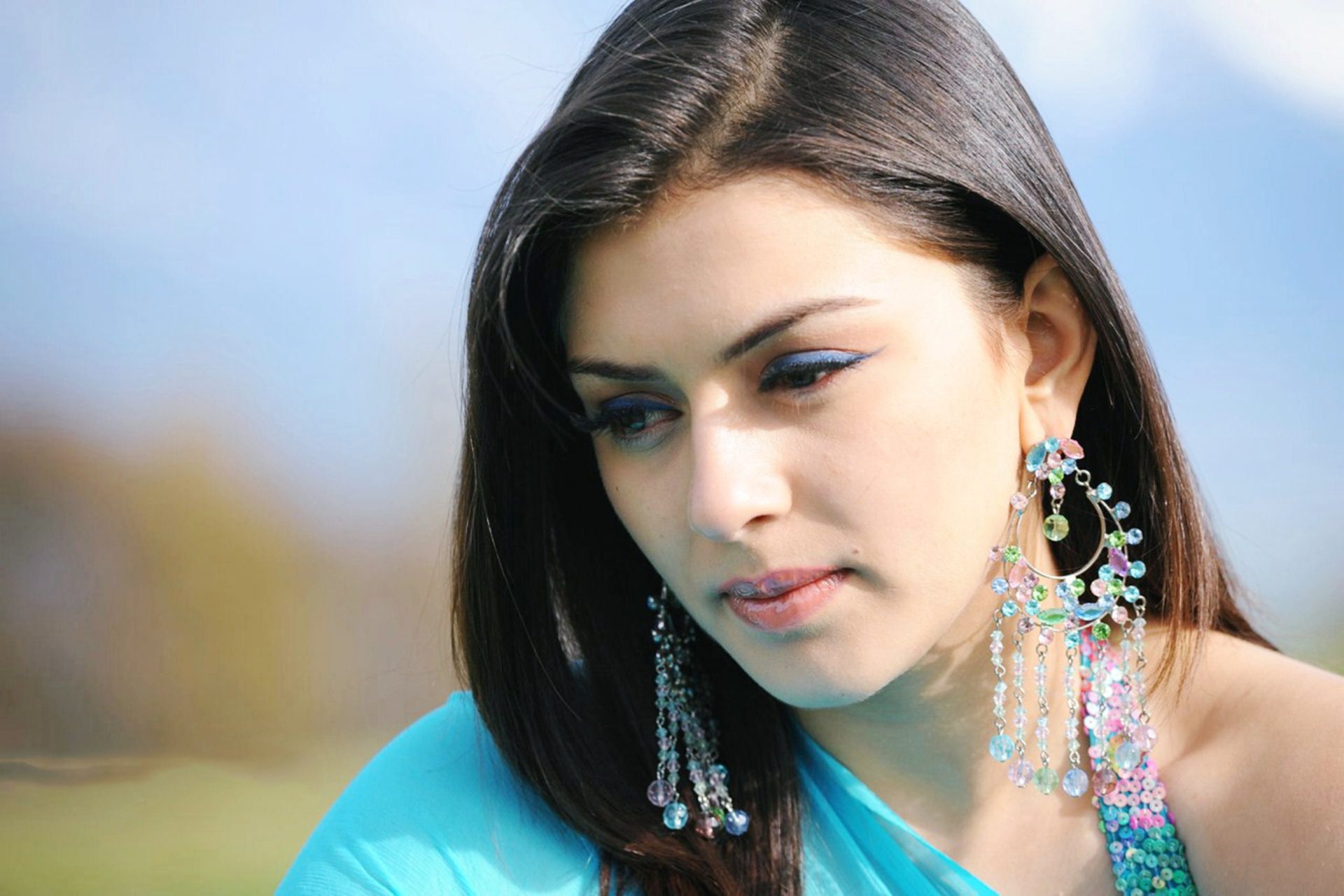 Hansika Wallpaper - Hansika Motwani , HD Wallpaper & Backgrounds