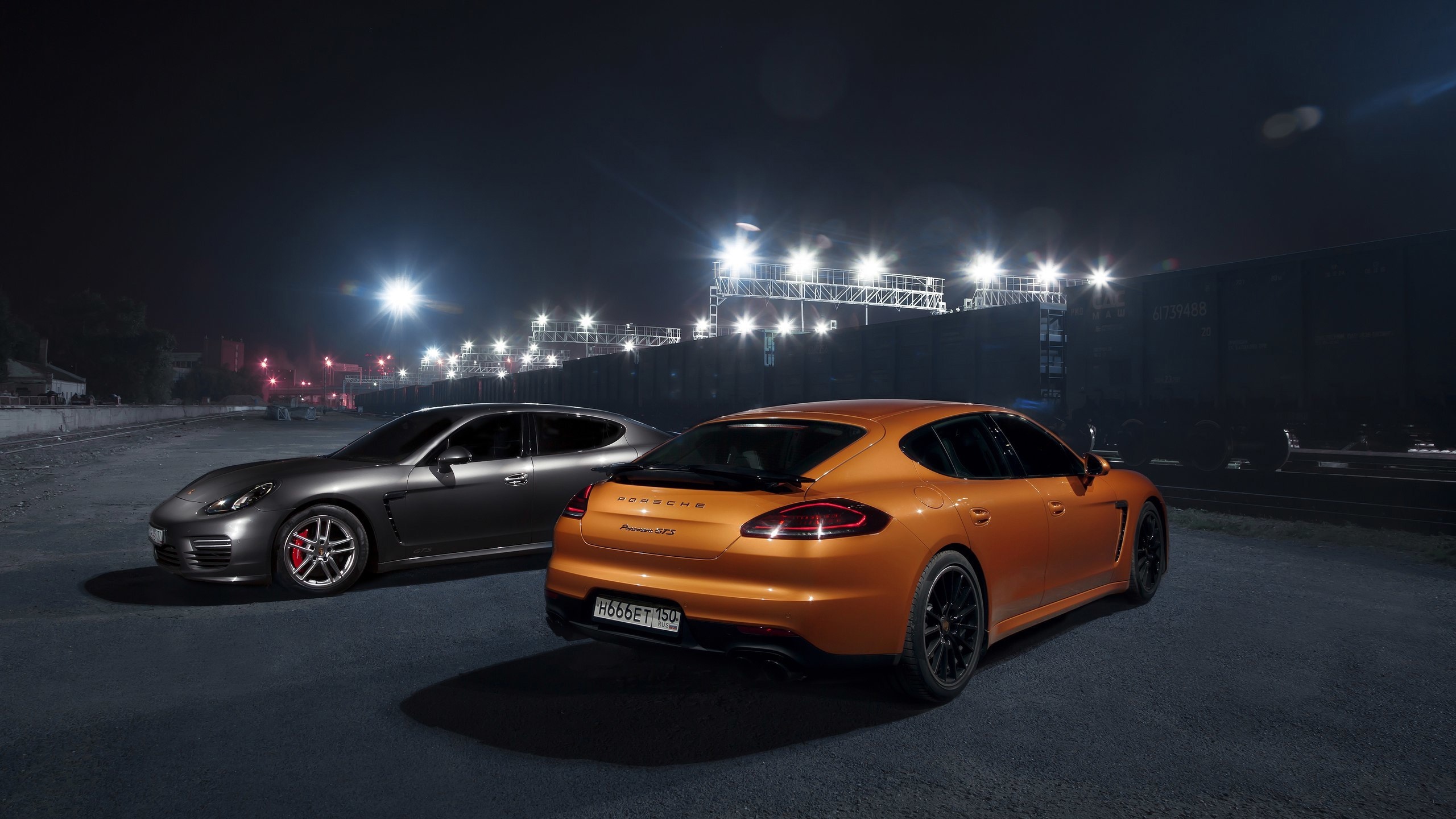Porsche Panamera De Noche , HD Wallpaper & Backgrounds