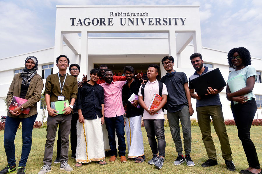 Rabindranath Tagore University - Campus Rabindranath Tagore University Bhopal , HD Wallpaper & Backgrounds