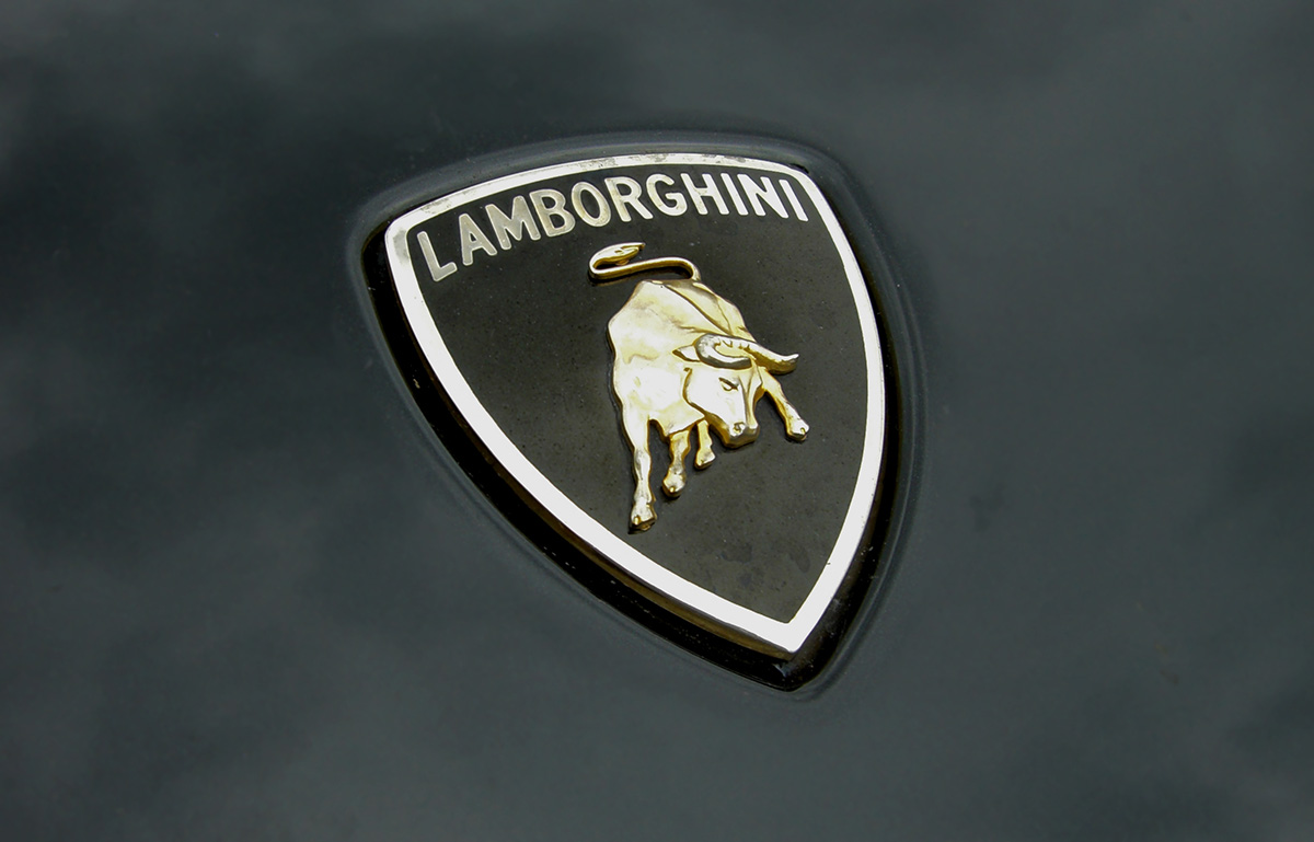 Best Lamborghini Logo Wallpaper - Lamborghini Logo Wallpaper Hd , HD Wallpaper & Backgrounds