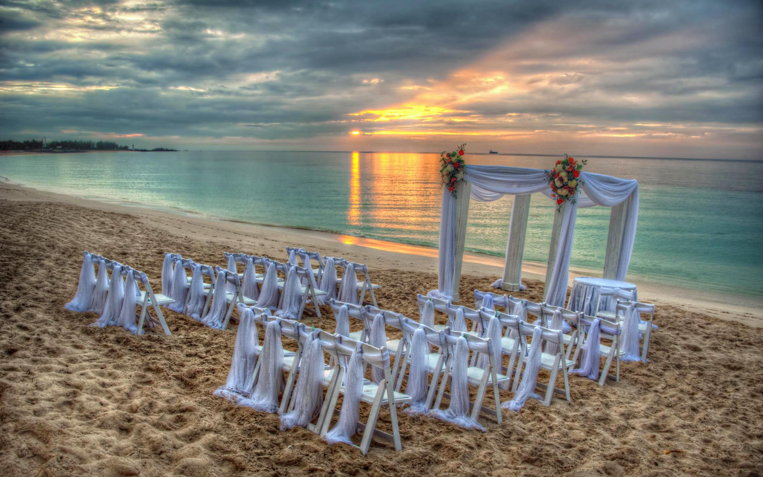 Wedding On The Beach - Wedding Beach Hd , HD Wallpaper & Backgrounds