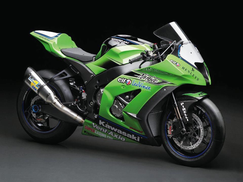 Kawasaki - Kawasaki Zx 10r 2011 , HD Wallpaper & Backgrounds