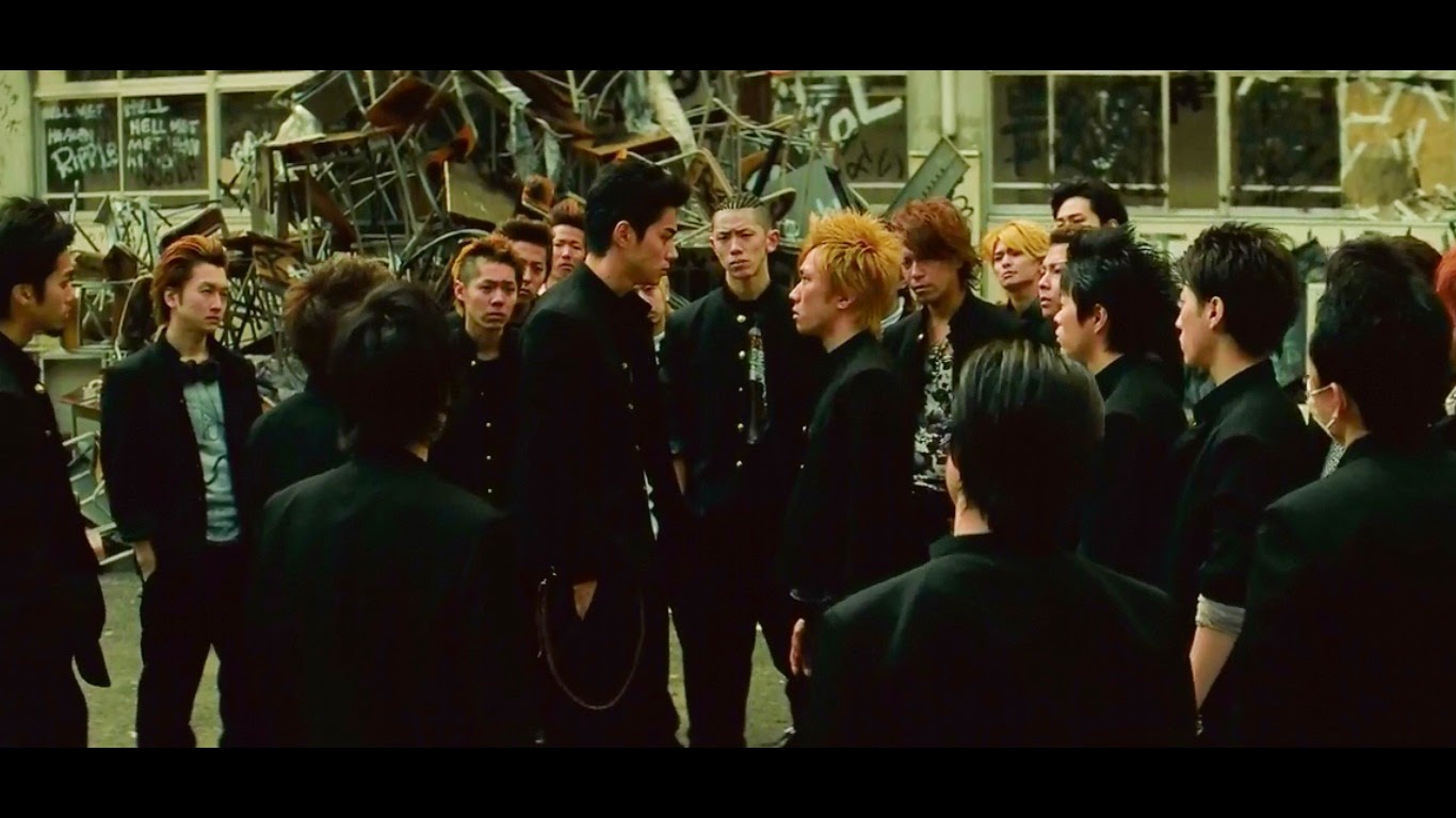 Crows Explode - Crowd , HD Wallpaper & Backgrounds