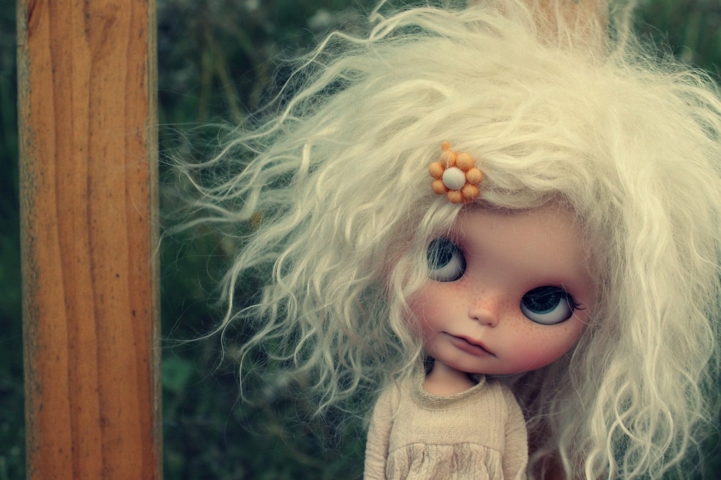big eyed baby dolls