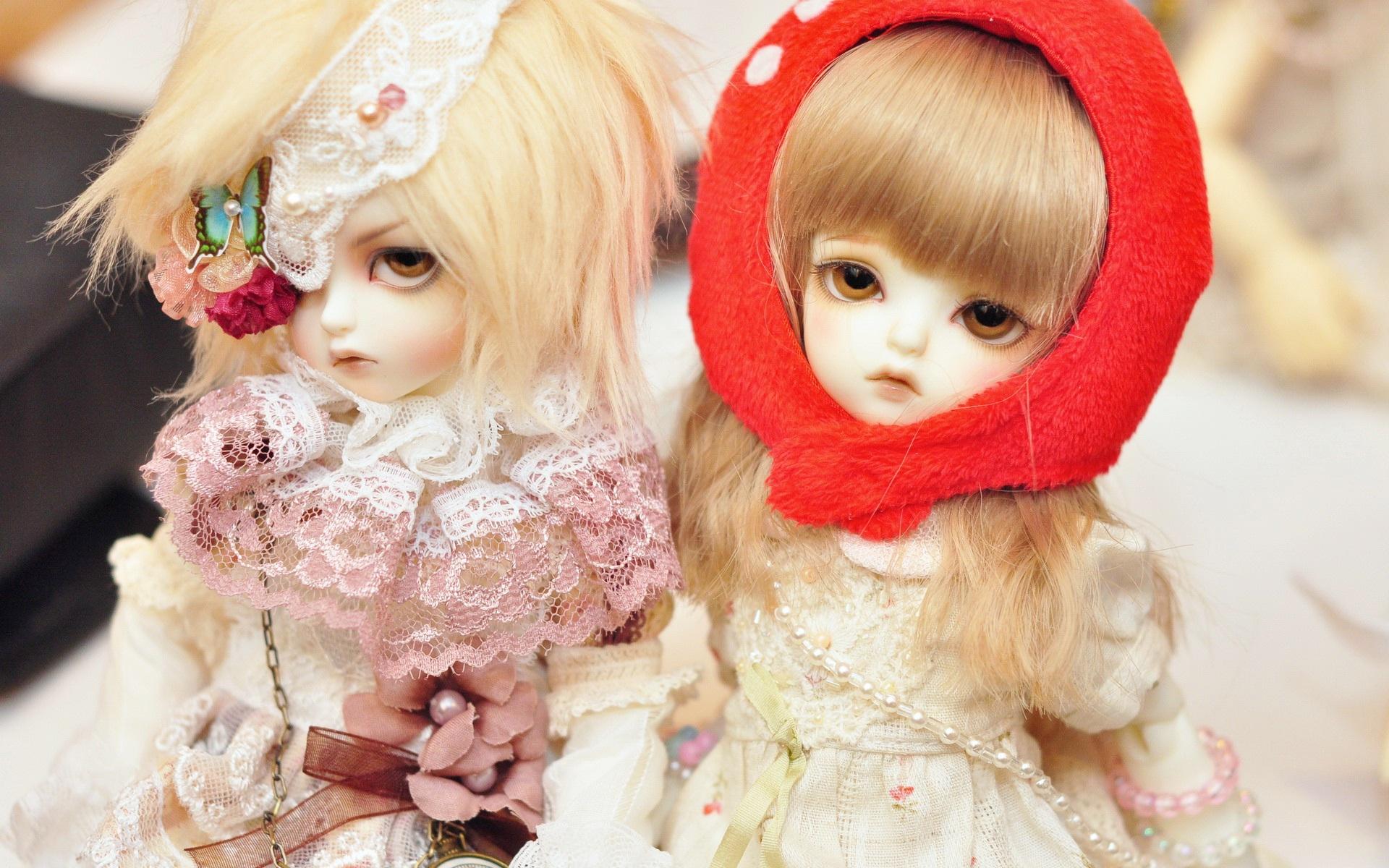 Two Cute Dolls Wallpapers For Facebook - Download Cute Eyes Doll , HD Wallpaper & Backgrounds