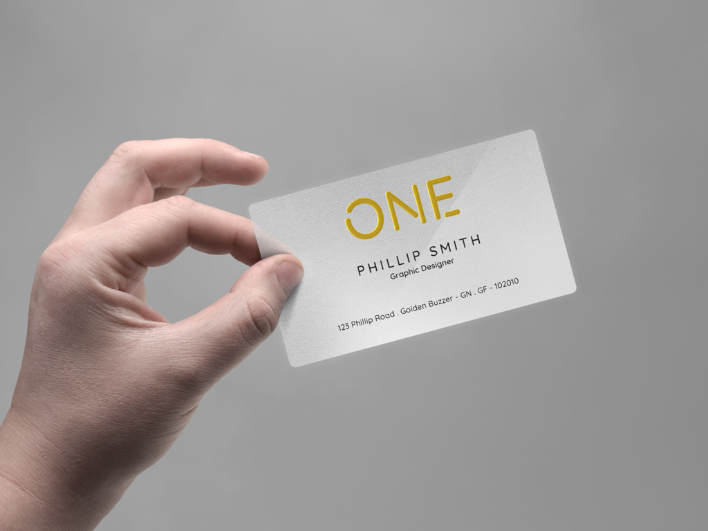 Free Hand Holding Business Card Mockup 1 - Hand Holding Business Card Mockup , HD Wallpaper & Backgrounds