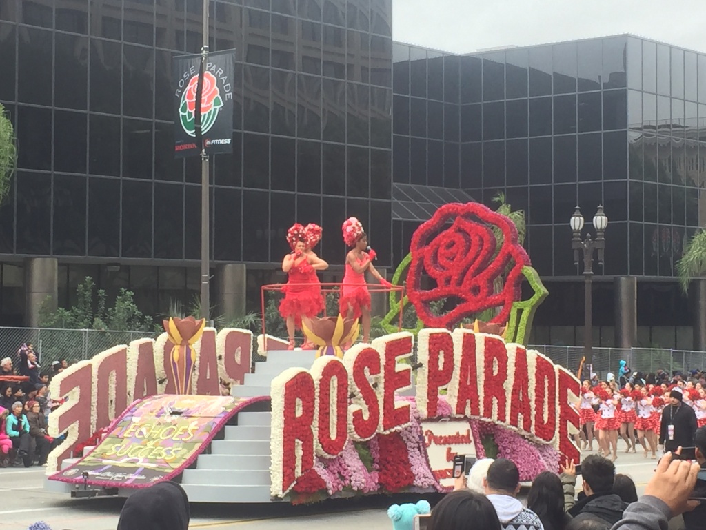 Even Rose Parade Floats Can't Afford To Live In Pasadena - Parade Float With Bridge , HD Wallpaper & Backgrounds