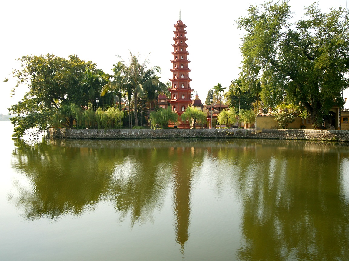 Vietnam Travel Wallpaper - Tran Quoc Temple , HD Wallpaper & Backgrounds
