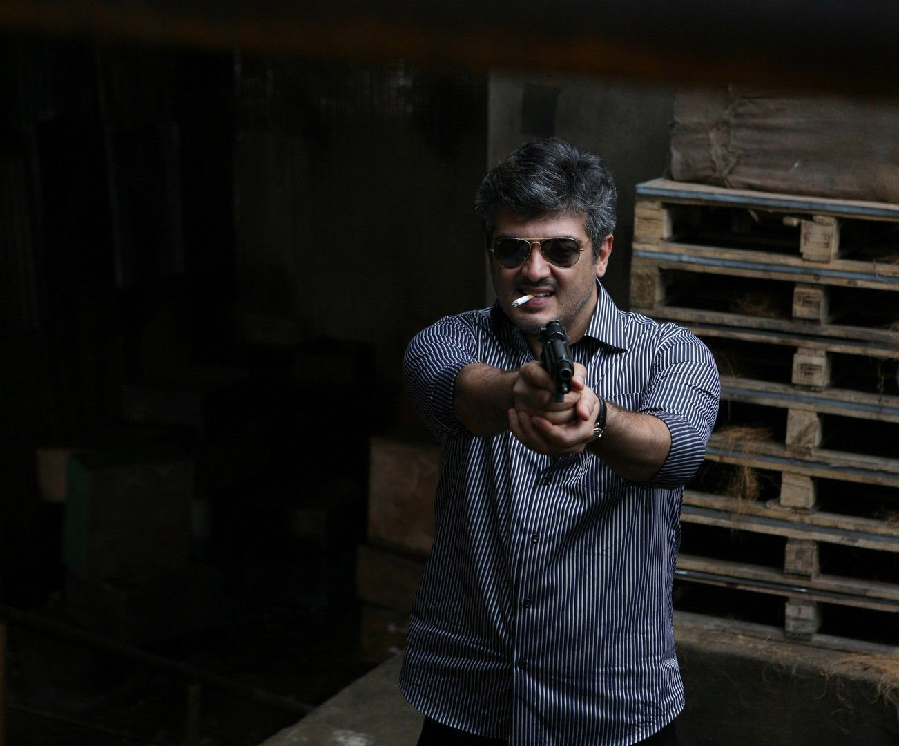 Tamil Hero Hd Wallpapers 1080p - Mankatha Movie Ajith Stills , HD Wallpaper & Backgrounds