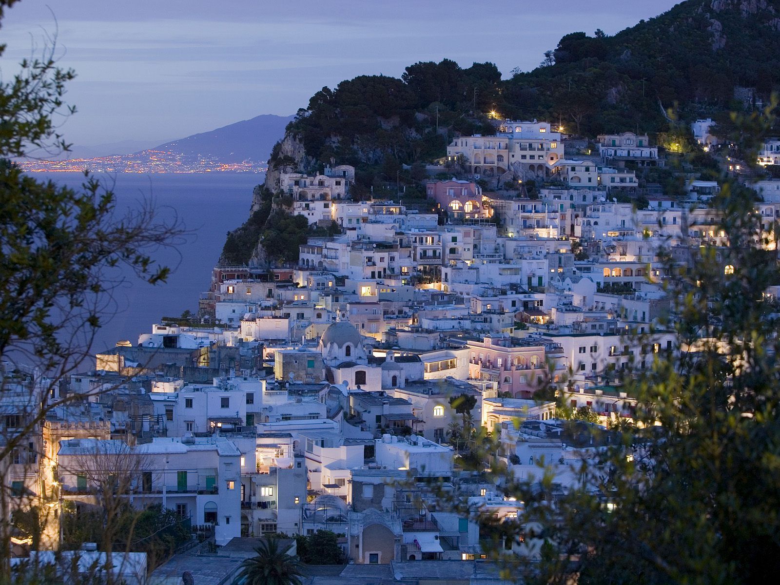 Users Who Have Seen This Wallpaper Have Also Seen - Naples Capri Italy , HD Wallpaper & Backgrounds