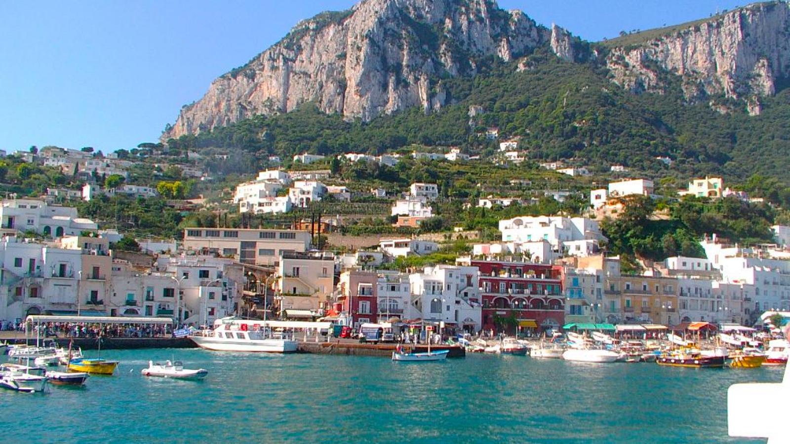 Capri Wallpapers - Capri , HD Wallpaper & Backgrounds