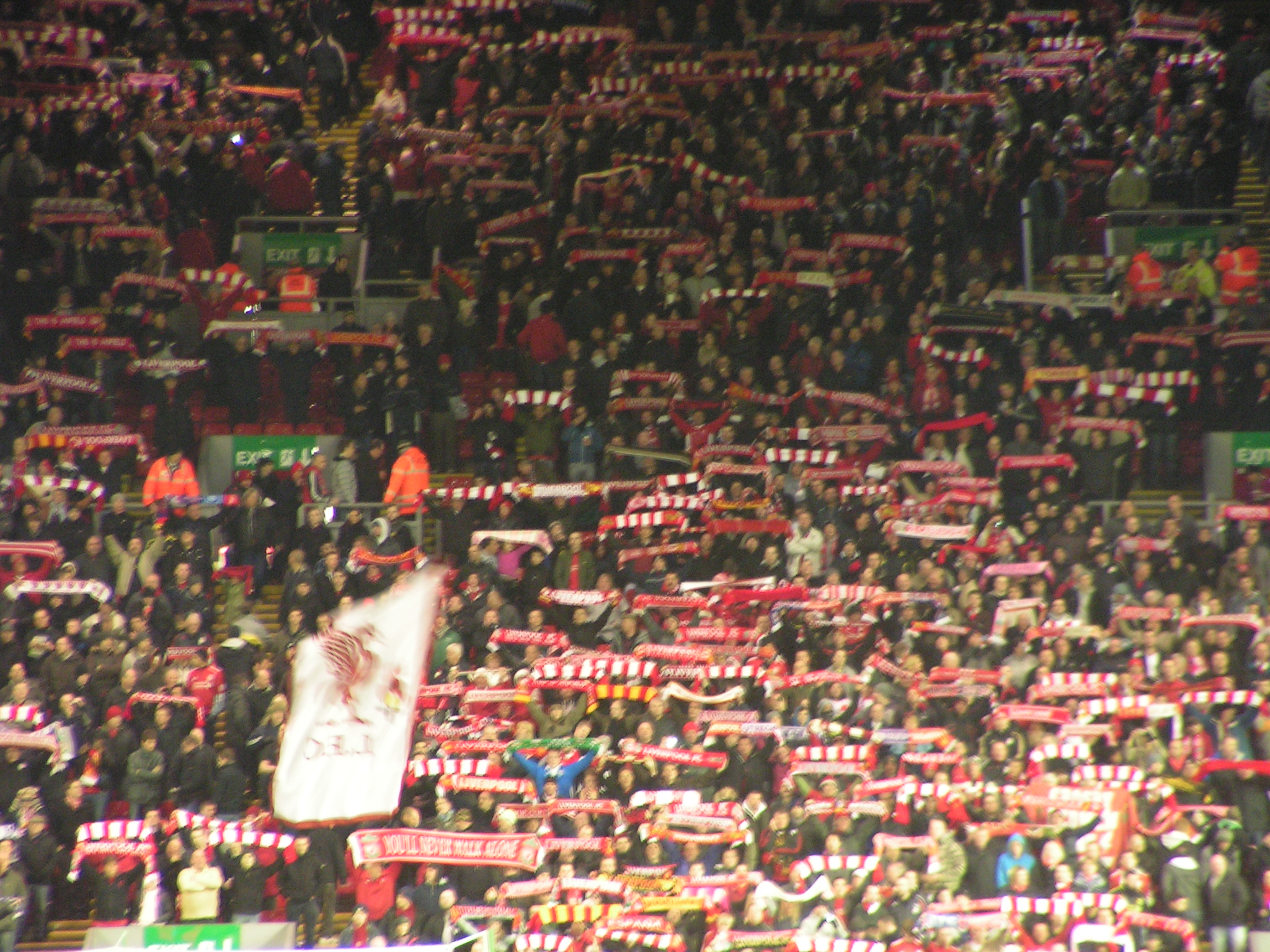 You'll Never Walk Alone Op Anfield - You Ll Never Walk Alone Jpg , HD Wallpaper & Backgrounds