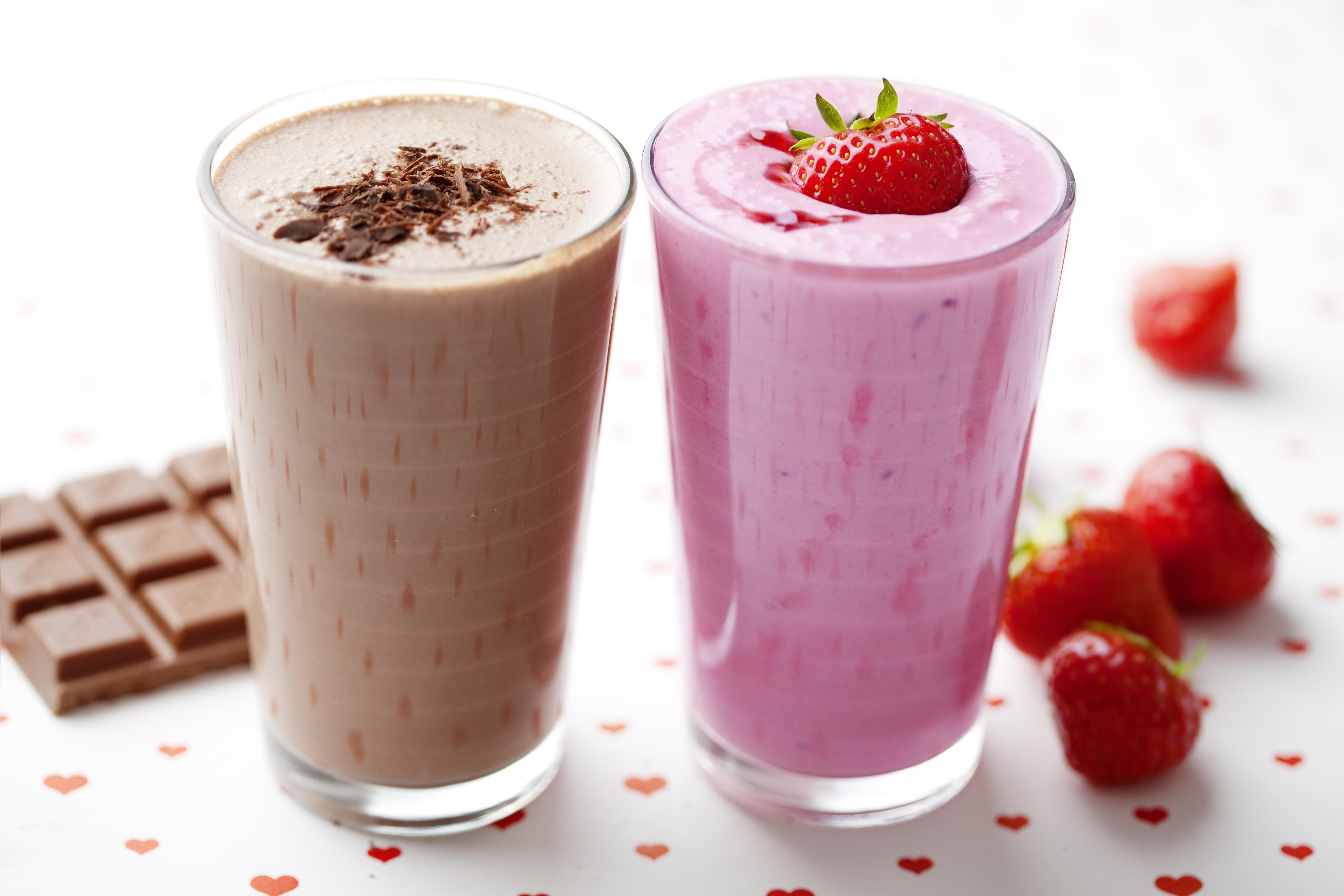 Smoothie Wallpaper - Chocolate And Strawberry Milk , HD Wallpaper & Backgrounds