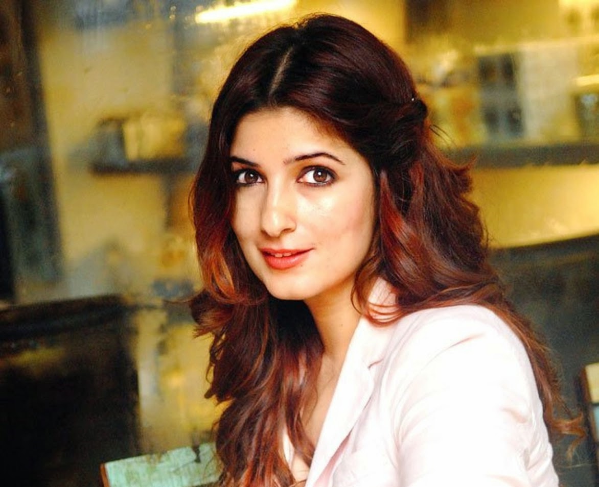 Best Bollywood Acterss Twinkle Khanna Wallpapers - Twinkle Khanna Book The Legend Of Lakshmi Prasad , HD Wallpaper & Backgrounds