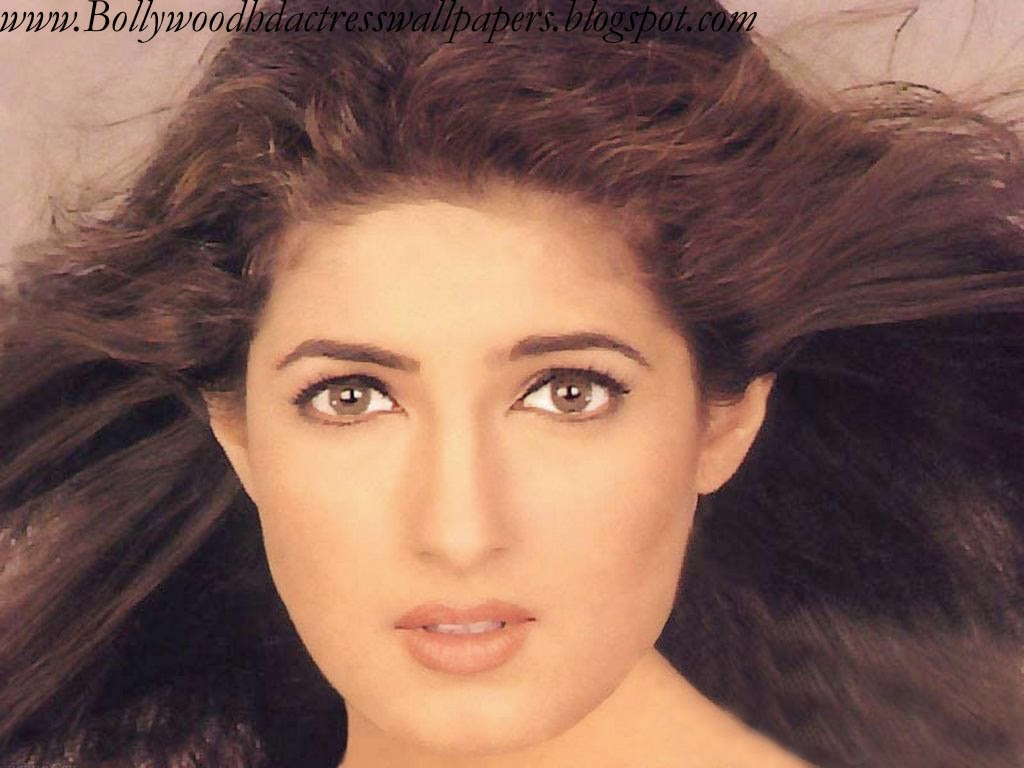 Twinkle Khanna Hd Wallpapers - Girl , HD Wallpaper & Backgrounds