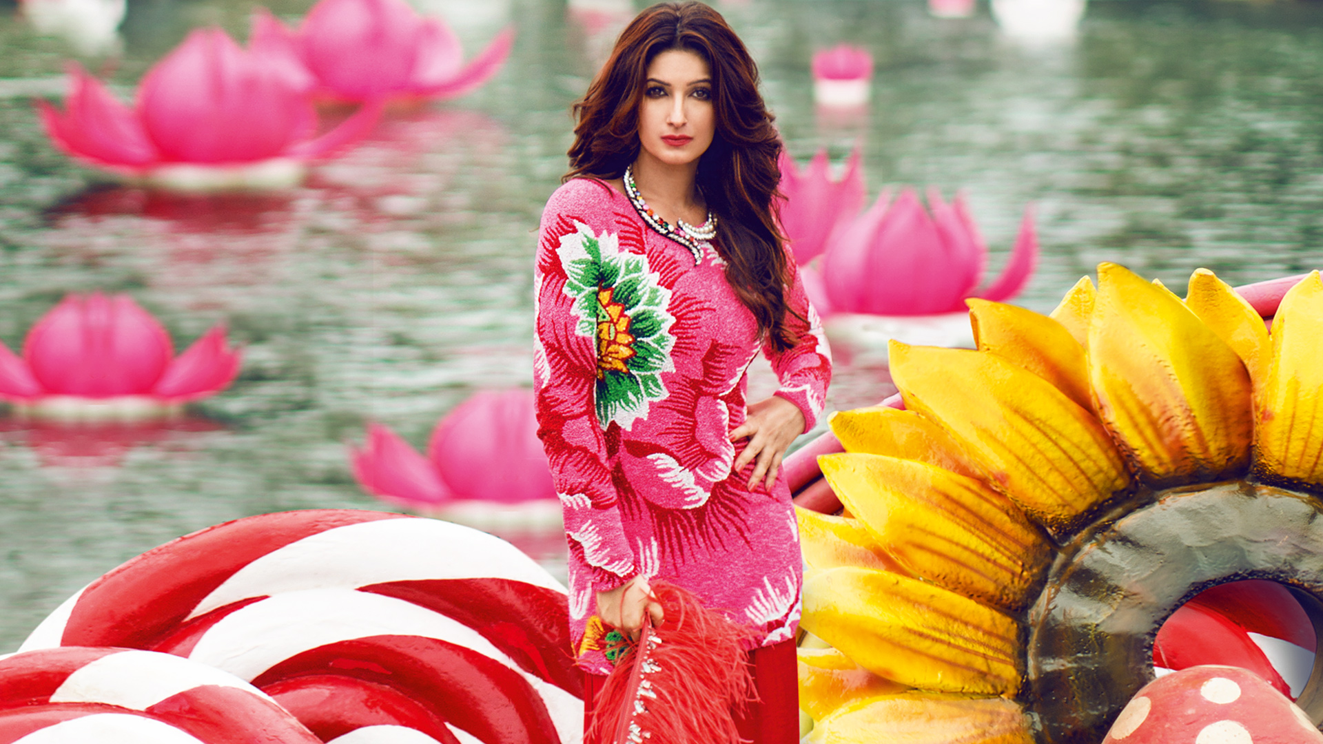 The Secret Diet That Twinkle Khanna Swears By To Keep - Twinkle Khanna And Akshay Kumar Home , HD Wallpaper & Backgrounds