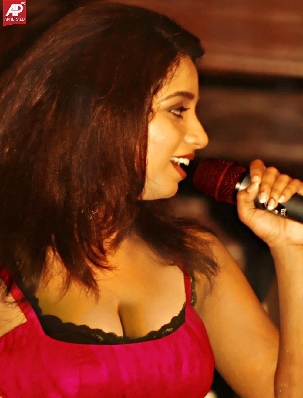 Shreya Ghoshal Hot Sexy , HD Wallpaper & Backgrounds