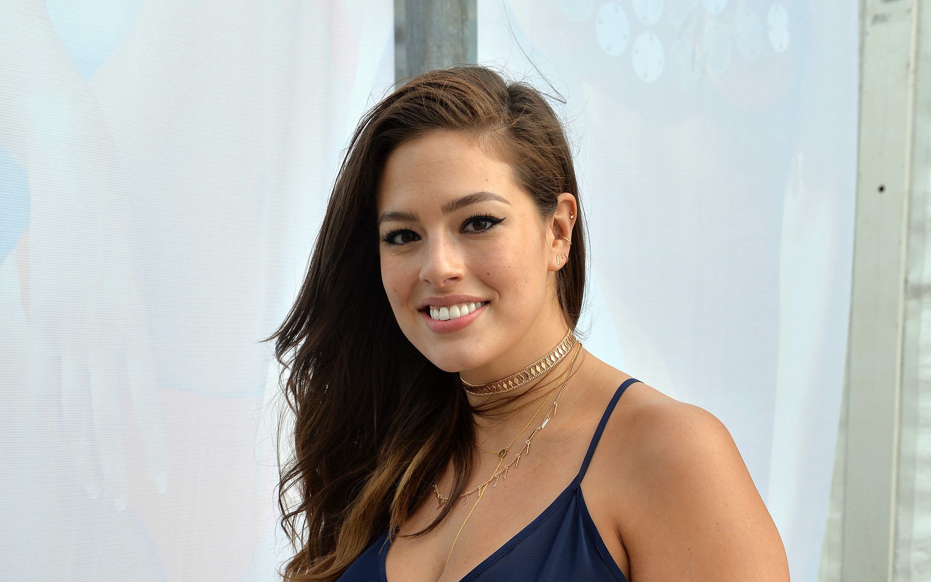 Ashley Graham , HD Wallpaper & Backgrounds