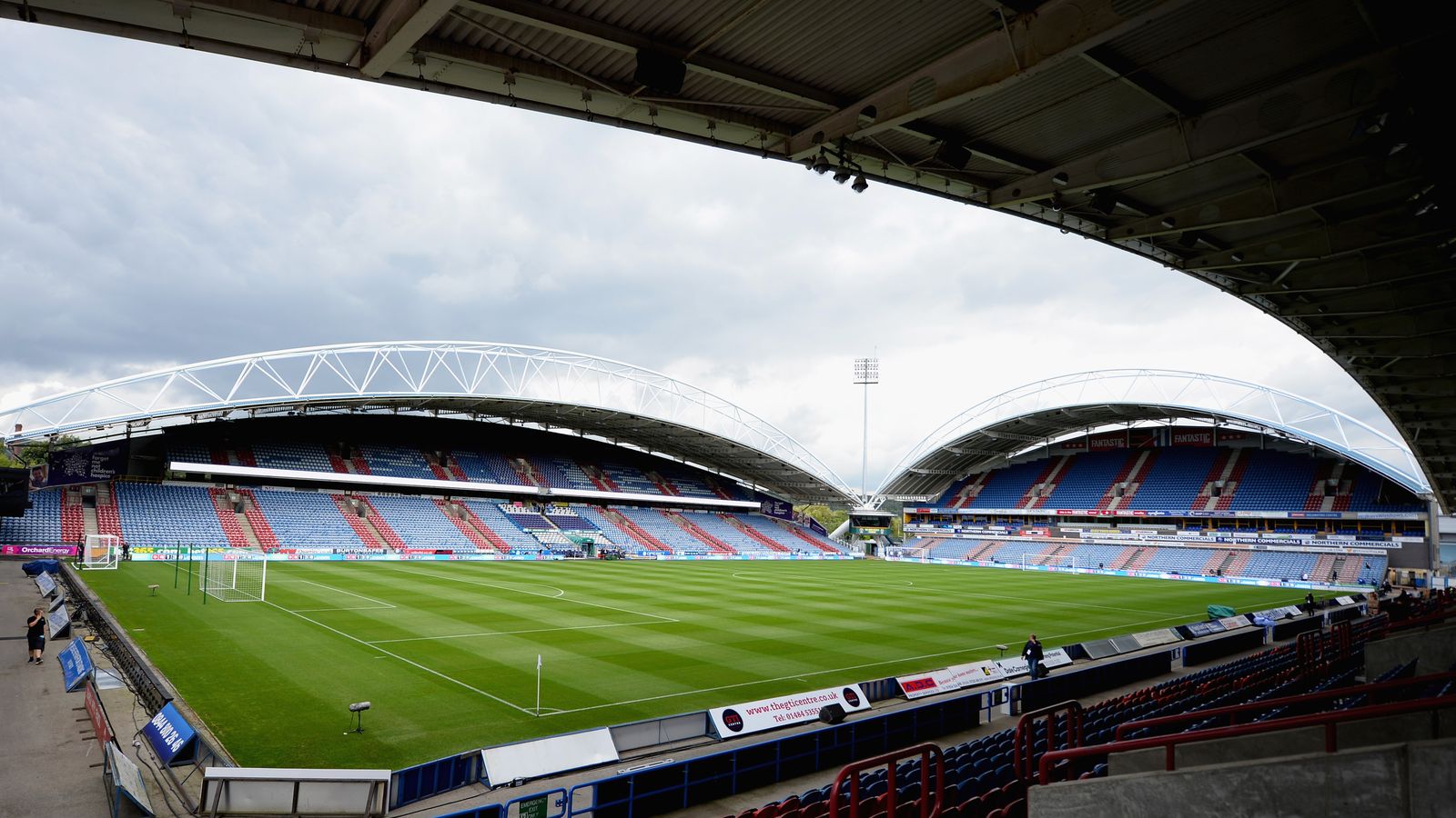 Huddersfield Town Confirm Overhaul Of Academy Structure - Soccer-specific Stadium , HD Wallpaper & Backgrounds
